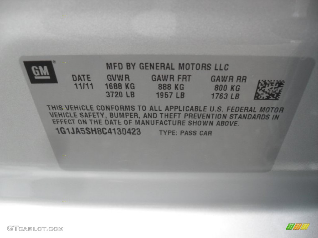 2012 Sonic LS Sedan - Silver Ice Metallic / Jet Black/Dark Titanium photo #6