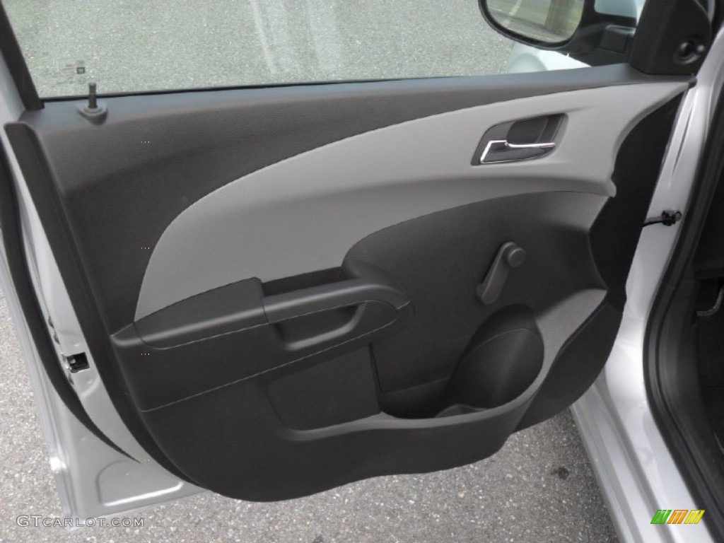 2012 Sonic LS Sedan - Silver Ice Metallic / Jet Black/Dark Titanium photo #7