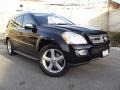 Black - GL 320 BlueTEC 4Matic Photo No. 1