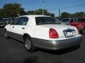 1999 Performance White Lincoln Town Car Signature  photo #7