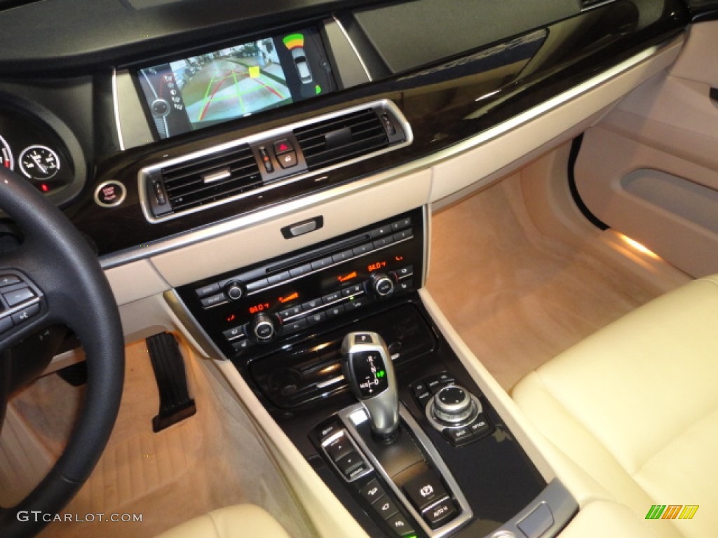 2011 BMW 5 Series 535i xDrive Gran Turismo Controls Photo #58984291