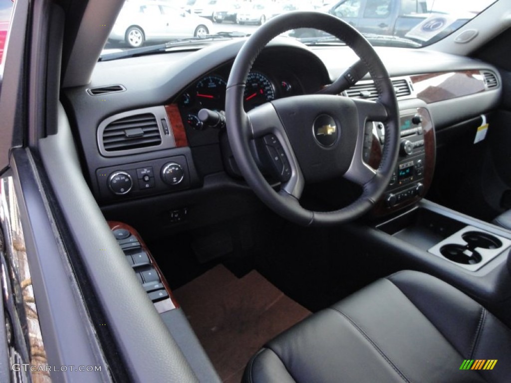 Ebony Interior 2012 Chevrolet Avalanche LT 4x4 Photo #58984675