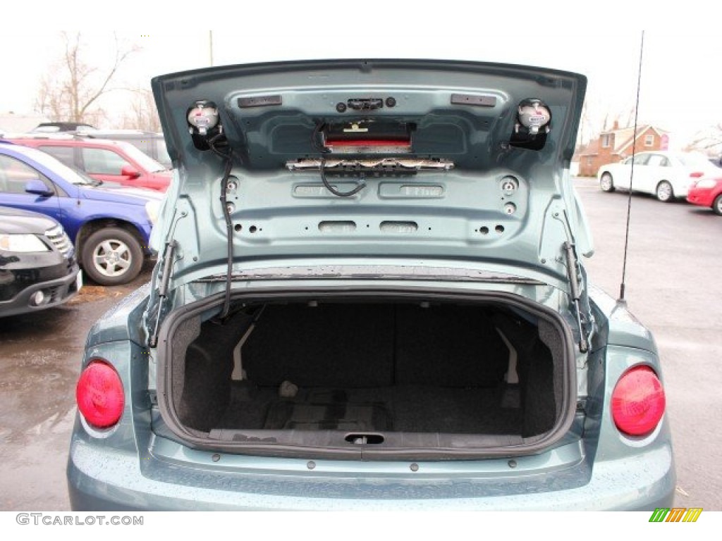 2009 Cobalt LS Coupe - Silver Moss Metallic / Gray photo #10