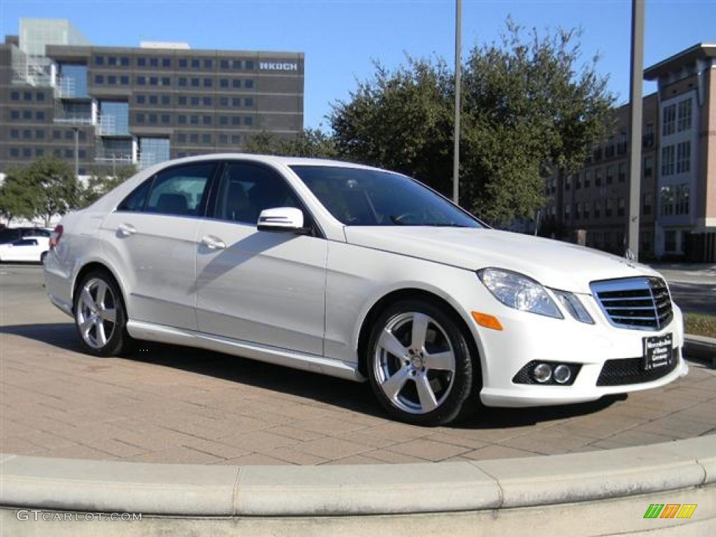 2010 E 350 Sedan - Arctic White / Almond Beige photo #3
