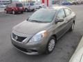 Titanium Metallic - Versa 1.6 SV Sedan Photo No. 3