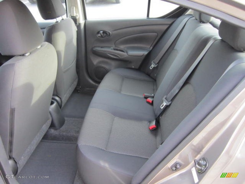 2012 Versa 1.6 SV Sedan - Titanium Metallic / Charcoal photo #13