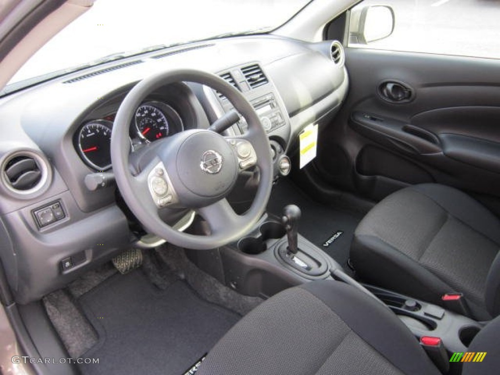 2012 Versa 1.6 SV Sedan - Titanium Metallic / Charcoal photo #16