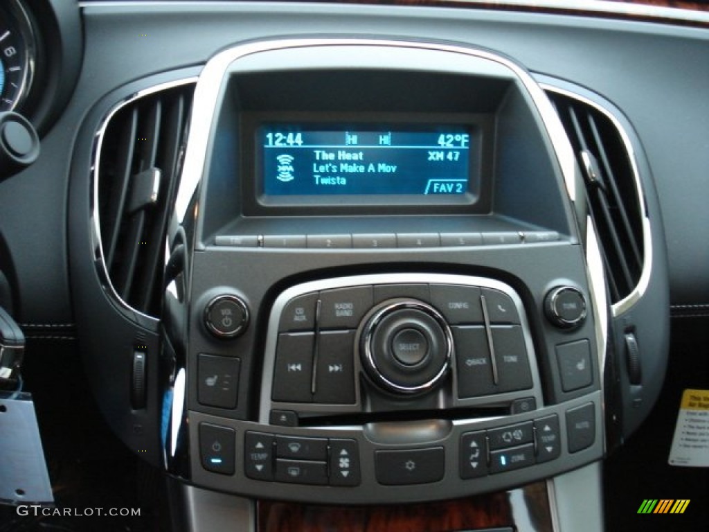 2012 Buick LaCrosse AWD Controls Photo #58992346