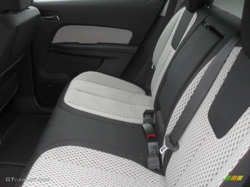 2012 Equinox LS - Silver Ice Metallic / Light Titanium/Jet Black photo #13