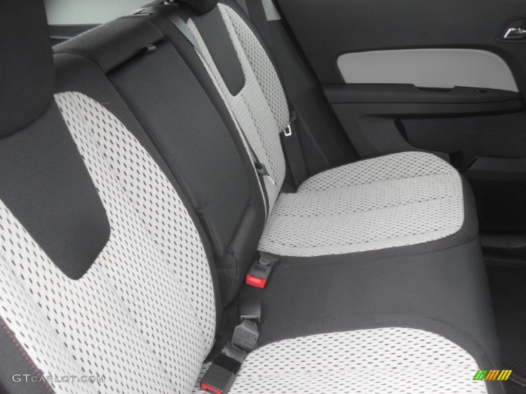 2012 Equinox LS - Silver Ice Metallic / Light Titanium/Jet Black photo #17