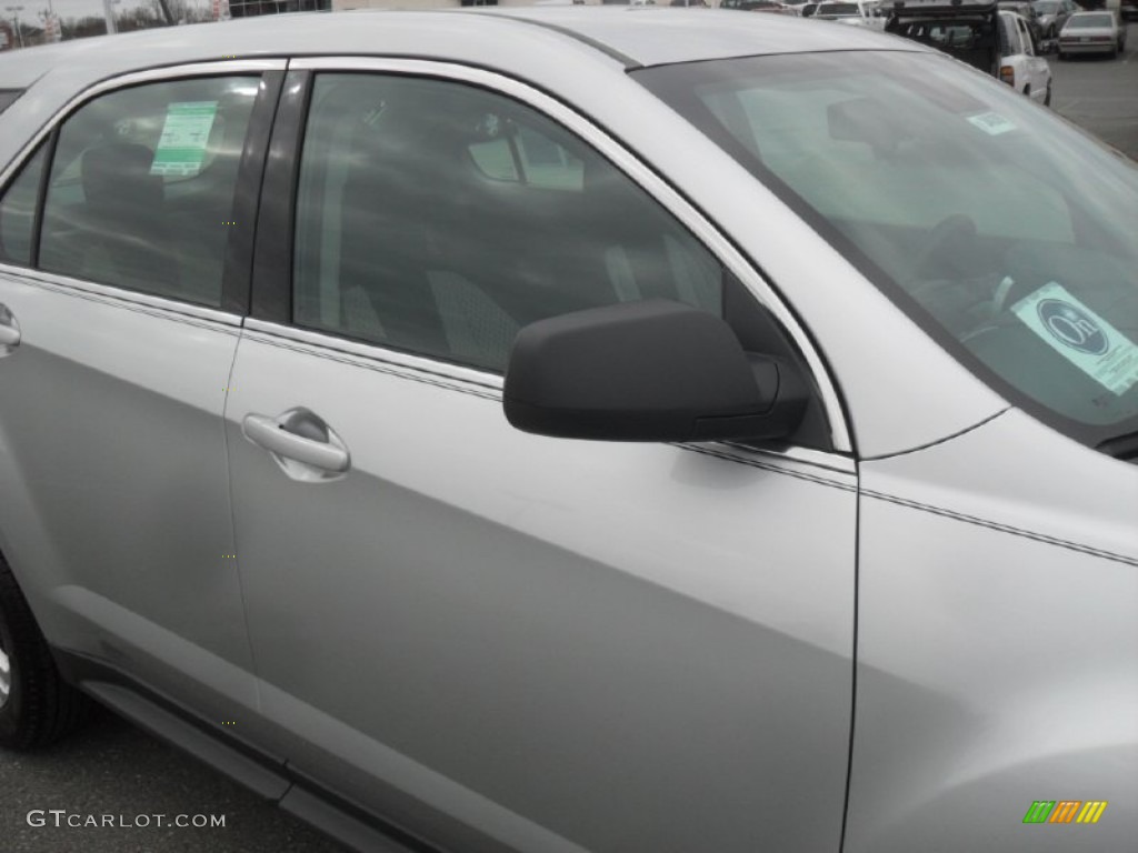 2012 Equinox LS - Silver Ice Metallic / Light Titanium/Jet Black photo #21