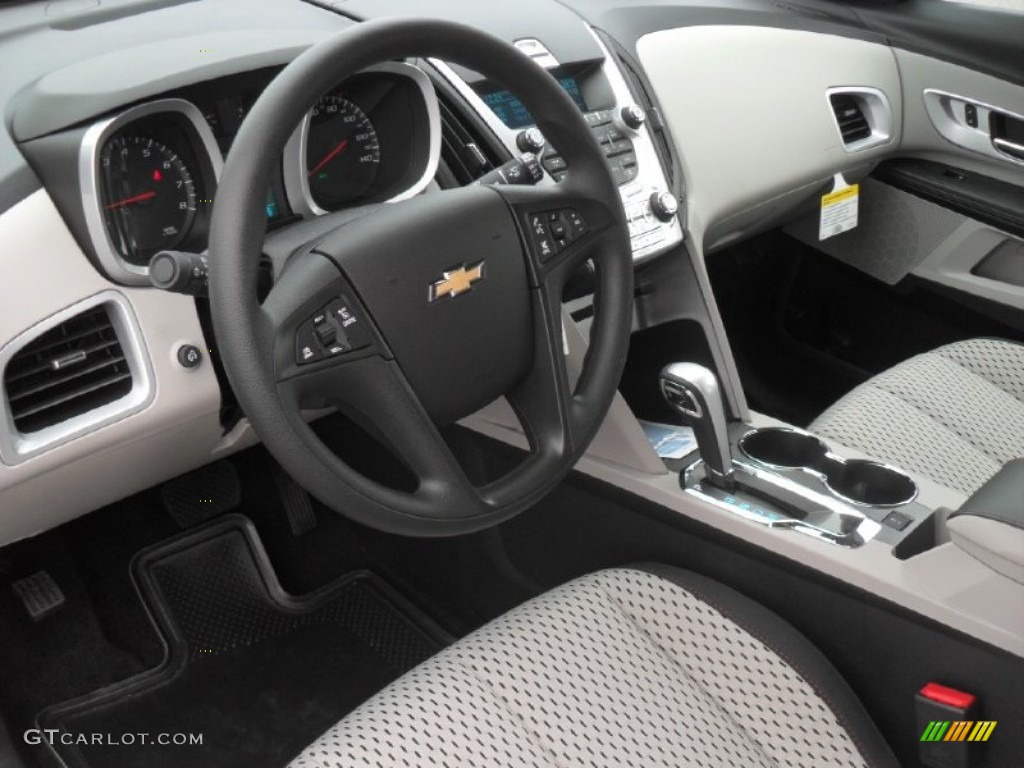 2012 Equinox LS - Silver Ice Metallic / Light Titanium/Jet Black photo #24