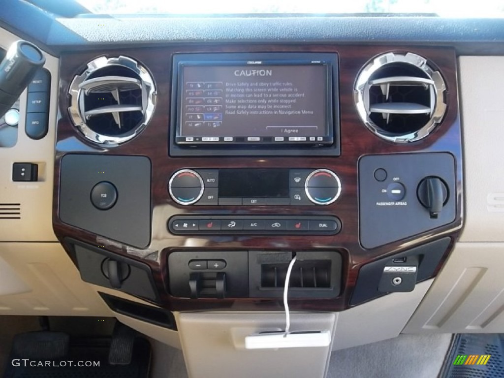 2010 Ford F250 Super Duty XLT SuperCab Controls Photo #58995454