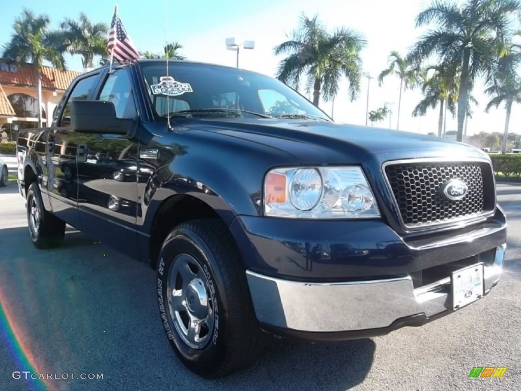 2005 F150 XLT SuperCrew - True Blue Metallic / Medium Flint Grey photo #2