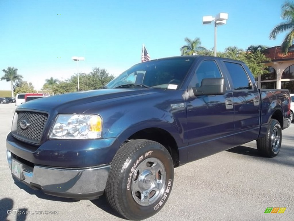 2005 F150 XLT SuperCrew - True Blue Metallic / Medium Flint Grey photo #13