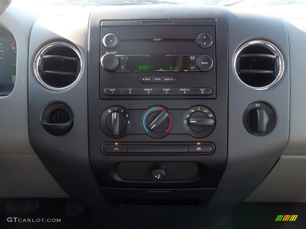 2005 F150 XLT SuperCrew - True Blue Metallic / Medium Flint Grey photo #28