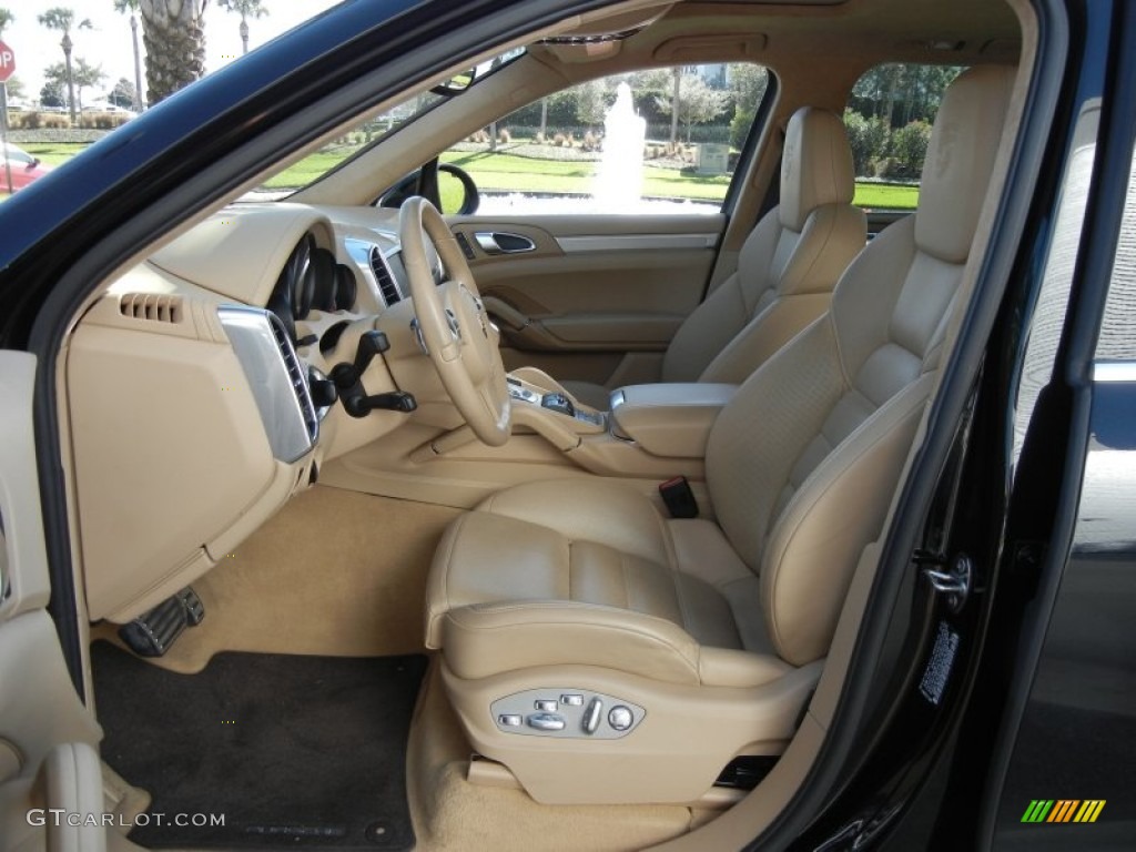 Luxor Beige Interior 2011 Porsche Cayenne Turbo Photo #59000047