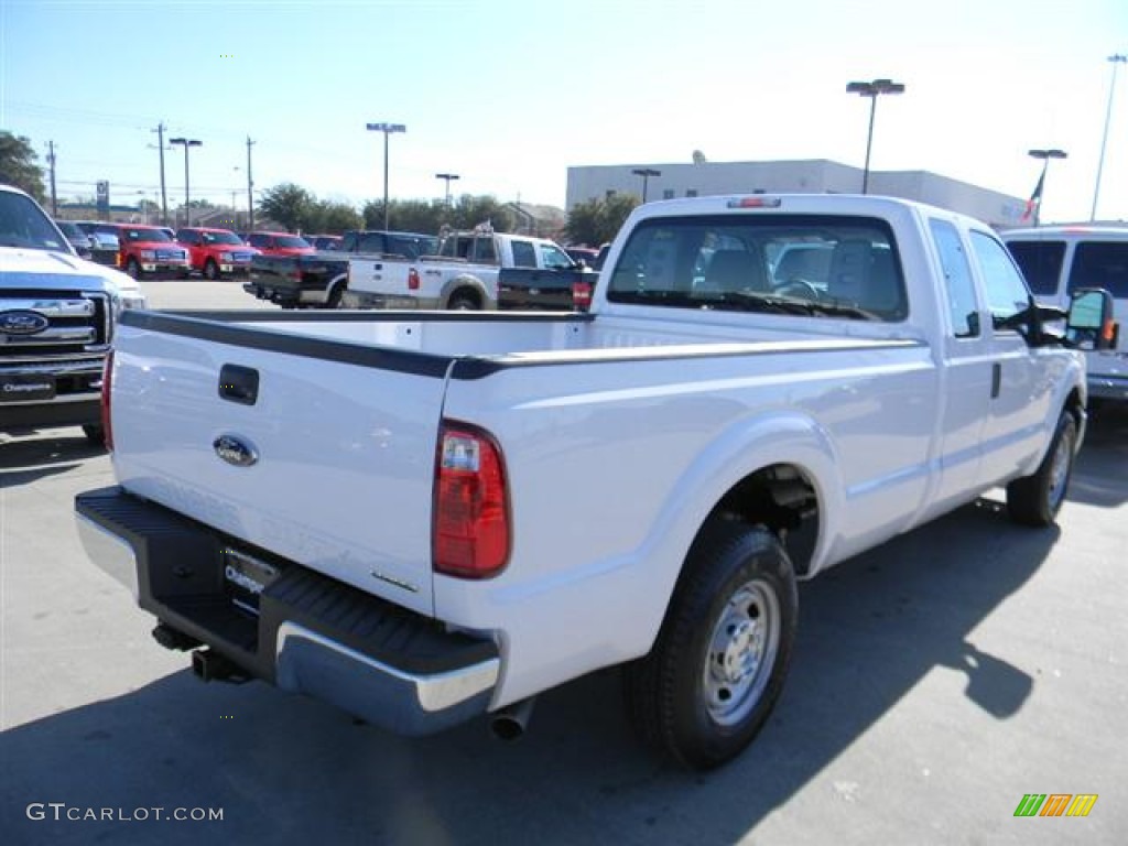 2012 F250 Super Duty XL SuperCab - Oxford White / Steel photo #5