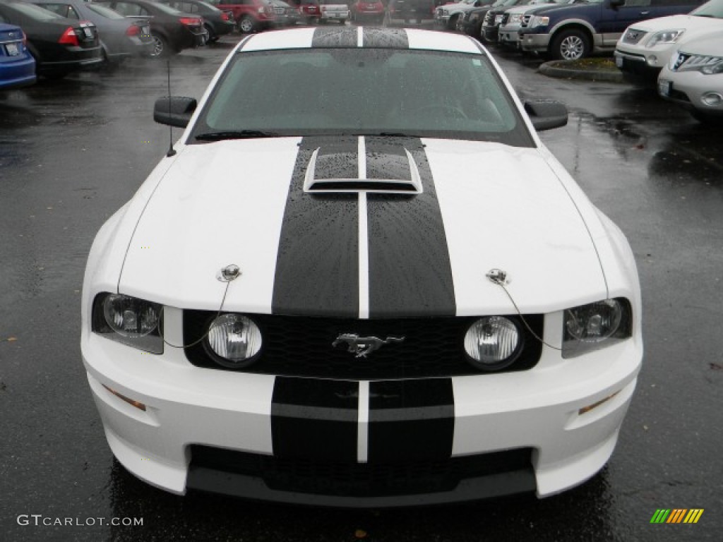 Performance White 2008 Ford Mustang GT/CS California Special Coupe Exterior Photo #59003580