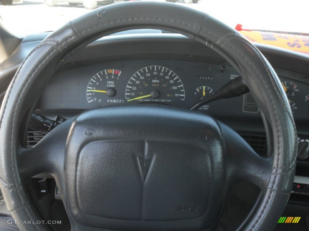 1997 Bonneville SE - White / Pewter photo #11