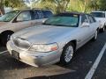 2004 Silver Birch Metallic Lincoln Town Car Ultimate  photo #4