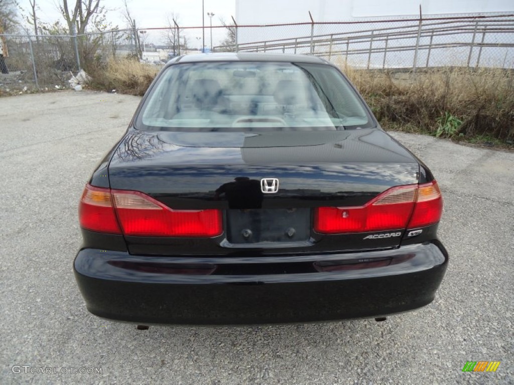 1999 Accord EX V6 Sedan - Flamenco Black Pearl / Ivory photo #9