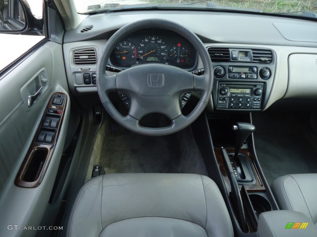 1999 Accord EX V6 Sedan - Flamenco Black Pearl / Ivory photo #33