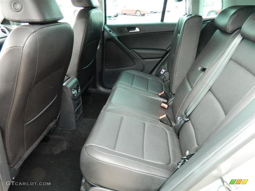 Charcoal Interior 2011 Volkswagen Tiguan SEL Photo #59006793