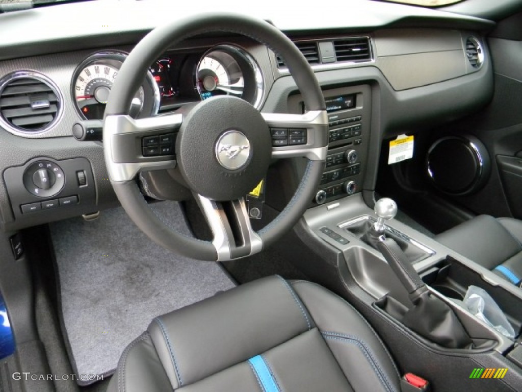 Charcoal Black/Grabber Blue Interior 2012 Ford Mustang GT Premium Coupe Photo #59008260