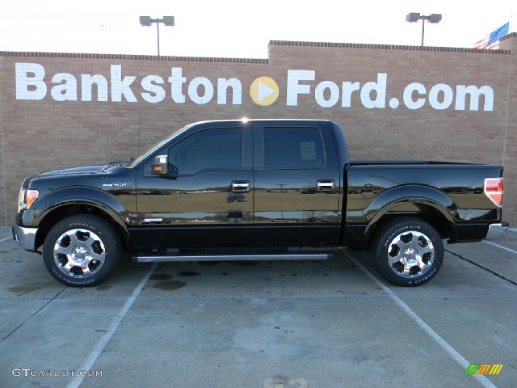 2011 F150 Lariat SuperCrew - Tuxedo Black Metallic / Black photo #5