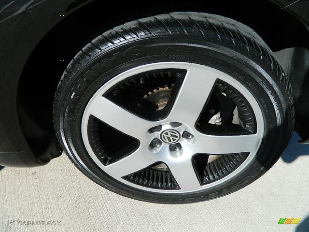 2002 Volkswagen New Beetle Sport 1.8T Coupe Wheel Photo #59009797