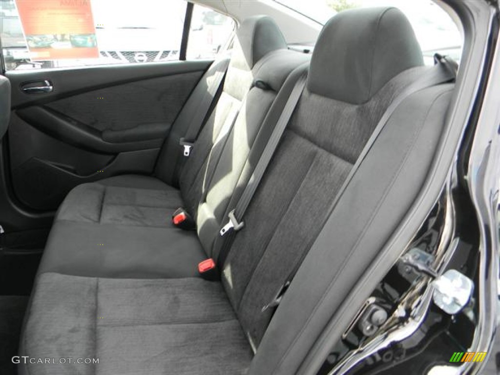 2012 Altima 2.5 S - Super Black / Charcoal photo #8