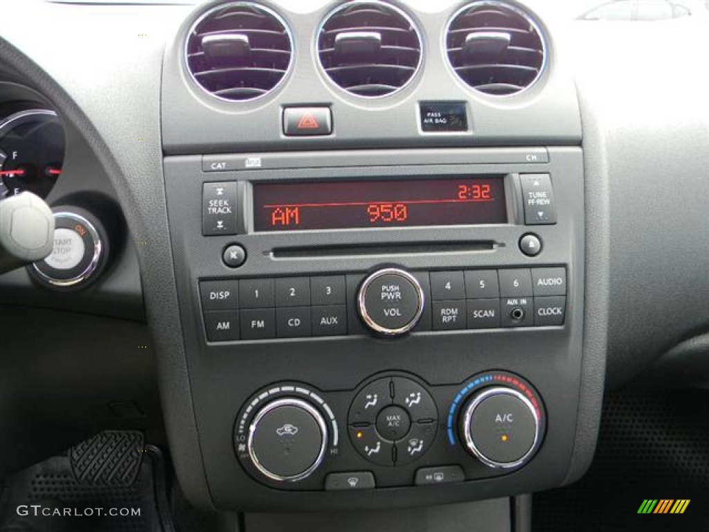 2012 Altima 2.5 S - Super Black / Charcoal photo #13