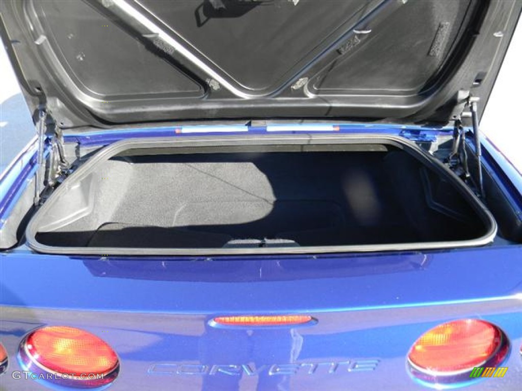 2004 Corvette Z06 - LeMans Blue Metallic / Black photo #7