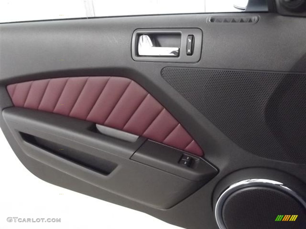 2012 Ford Mustang GT Premium Coupe Lava Red/Charcoal Black Door Panel Photo #59020982