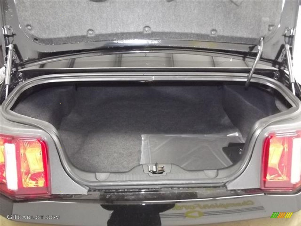 2012 Ford Mustang GT Premium Coupe Trunk Photo #59021453