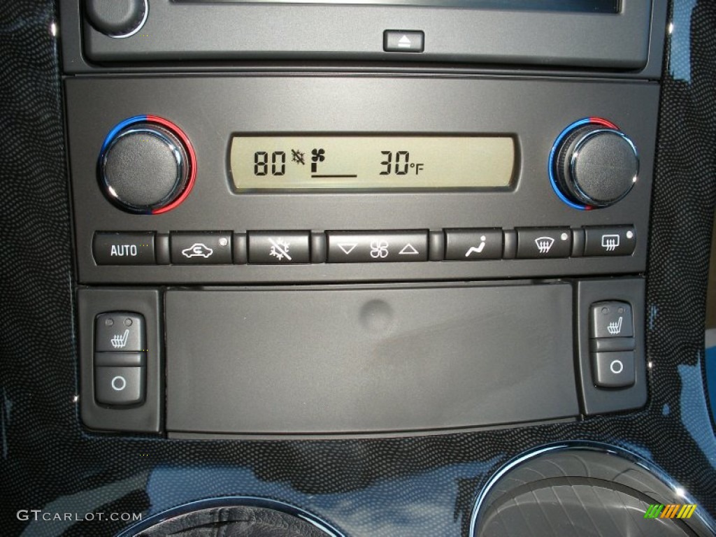 2012 Chevrolet Corvette Grand Sport Convertible Controls Photo #59023389