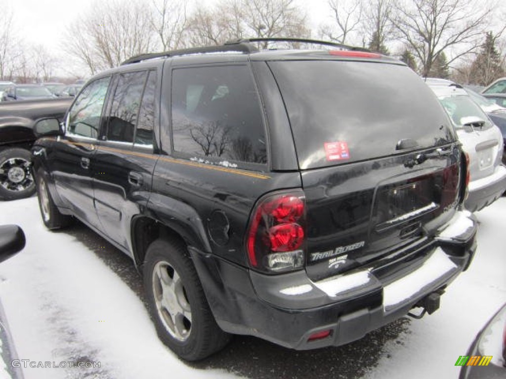 2004 TrailBlazer LT 4x4 - Black / Medium Pewter photo #2