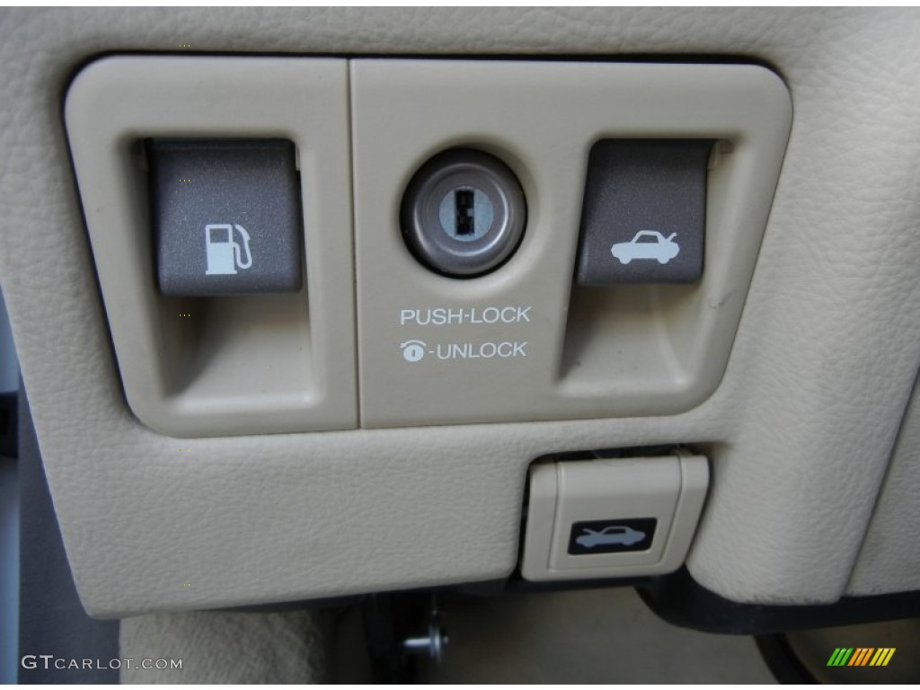 2005 Lexus LS 430 Sedan Controls Photo #59025522