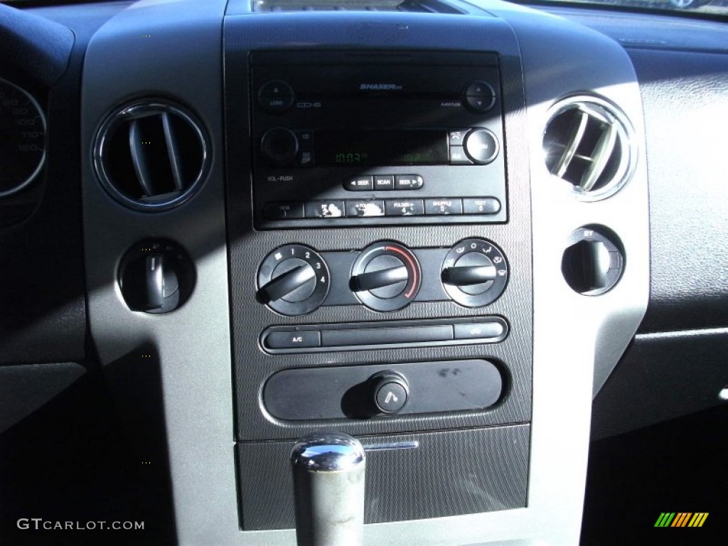 2004 F150 FX4 SuperCrew 4x4 - Silver Metallic / Medium/Dark Flint photo #19