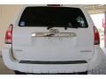 Natural White - 4Runner SR5 Photo No. 4