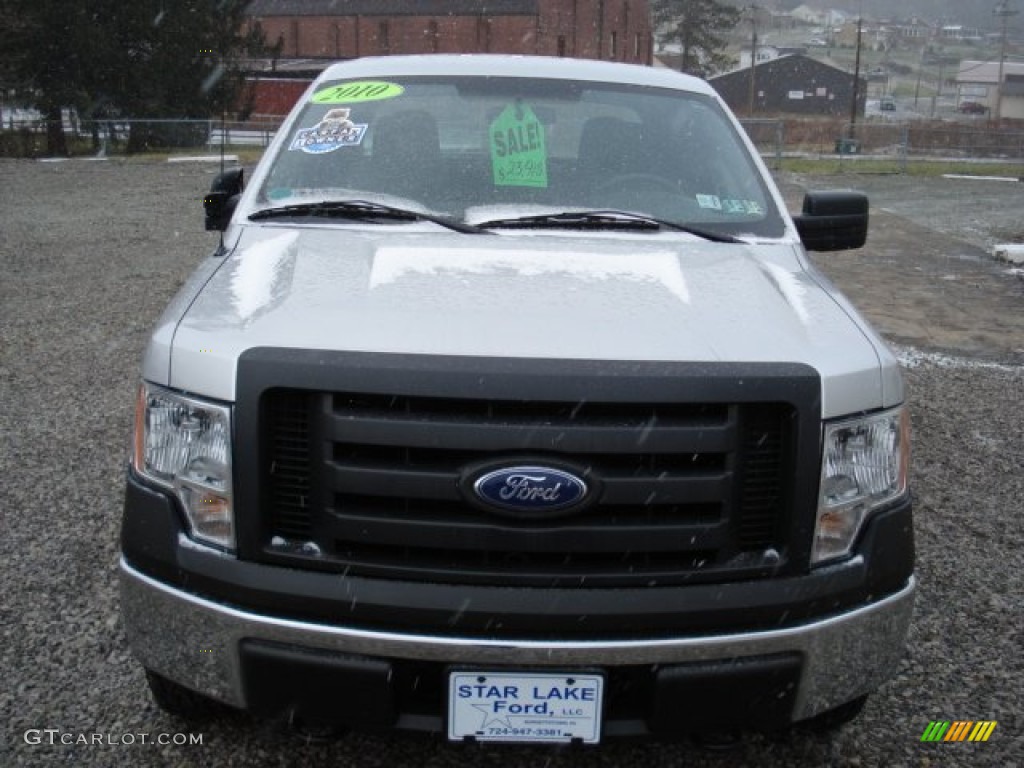 2010 F150 XL SuperCab 4x4 - Ingot Silver Metallic / Medium Stone photo #3