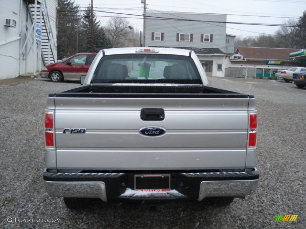 2010 F150 XL SuperCab 4x4 - Ingot Silver Metallic / Medium Stone photo #7