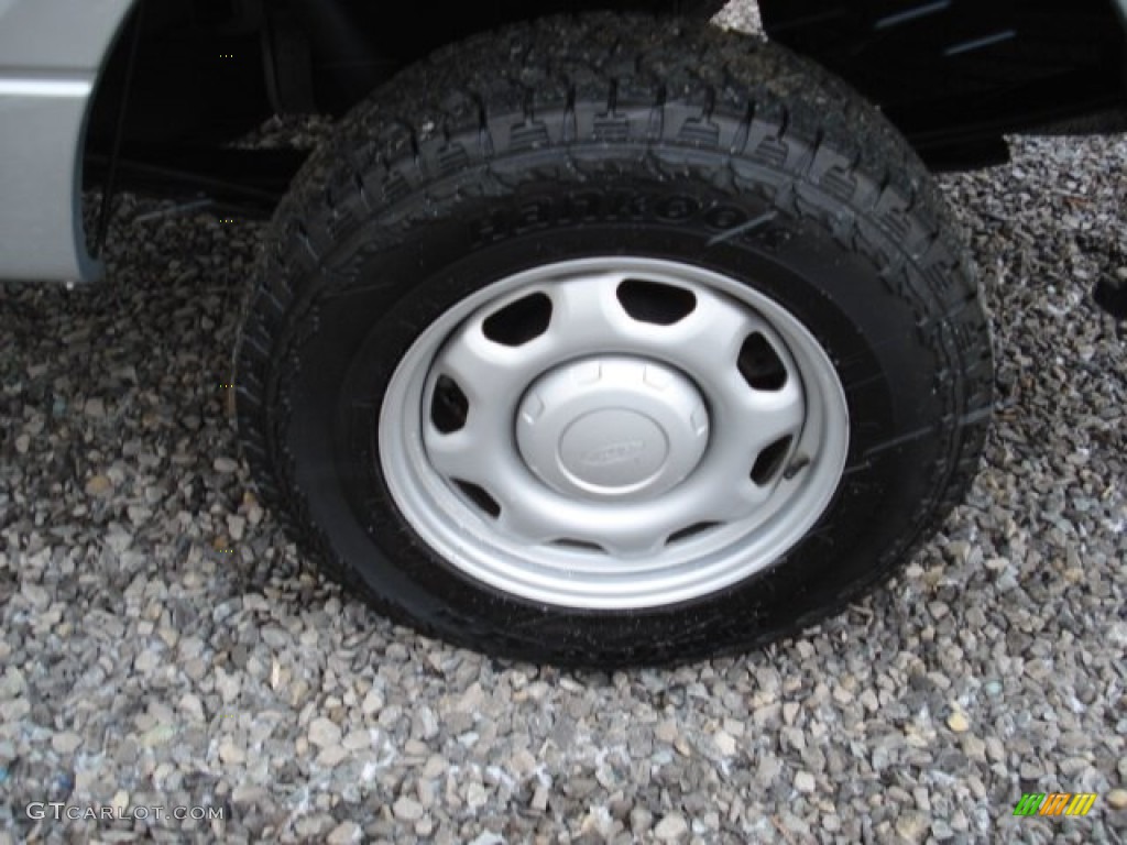 2010 F150 XL SuperCab 4x4 - Ingot Silver Metallic / Medium Stone photo #9