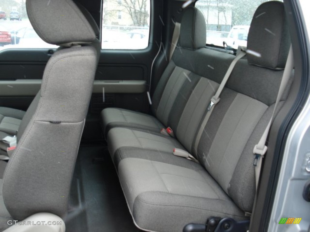 2010 F150 XL SuperCab 4x4 - Ingot Silver Metallic / Medium Stone photo #13