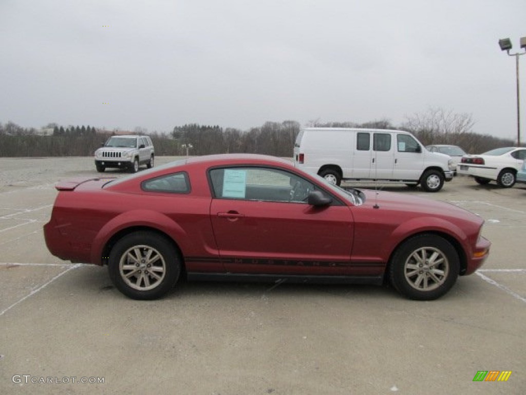 2007 Mustang V6 Deluxe Coupe - Redfire Metallic / Light Graphite photo #2