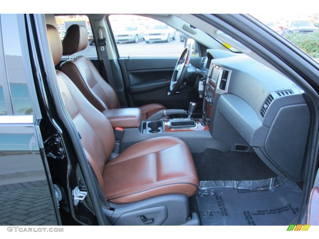 Saddle Brown/Dark Slate Gray Interior 2008 Jeep Grand Cherokee Overland Photo #59034352