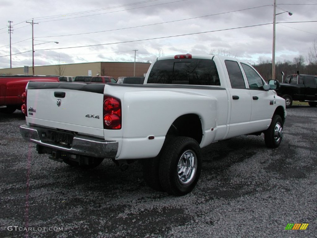 2008 Ram 3500 Big Horn Edition Quad Cab 4x4 Dually - Bright White / Medium Slate Gray photo #9