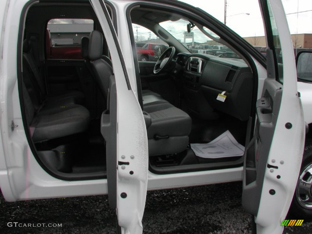 2008 Ram 3500 Big Horn Edition Quad Cab 4x4 Dually - Bright White / Medium Slate Gray photo #33