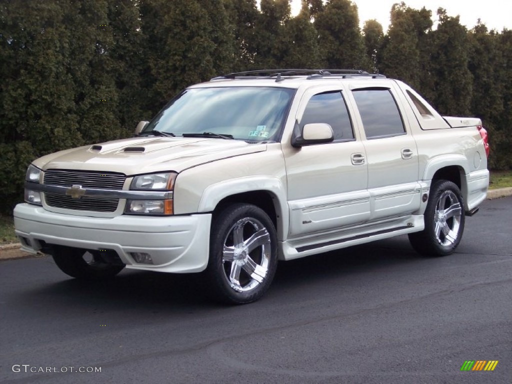 2006 Avalanche LT - Sandstone Metallic / Tan/Neutral photo #7